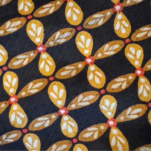 MINKPINK Valentina Twist Blouse Balloon Sleeve Gold Black Geo Print X-Small Top - Picture 6 of 12